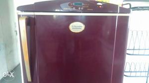 Kelvinator 4years old in a good condition.