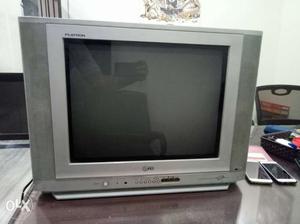 Lg flatron 21 inches t.v. with golden eye.. in