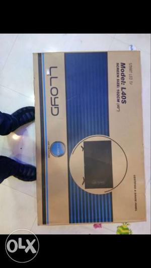 Lloyd 40 inch new smart led tv for urgent sale