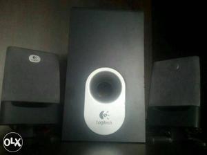 Logitech 2.1 Speaker System