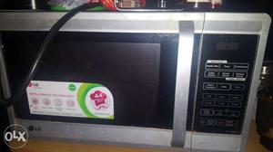 Macrowave oven for sale very gud quality lg fully