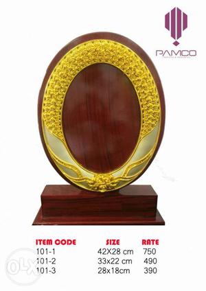 Round Gold-colored Photo Frame