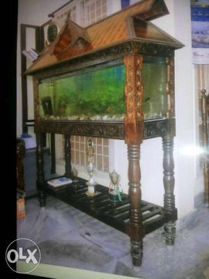 4 feet aquarium & wooden stand with all aquarium