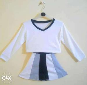 Girls skirt & top in five colors for 3 to 5 years