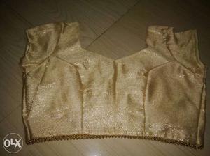 Golden blouse price 500. All size available.