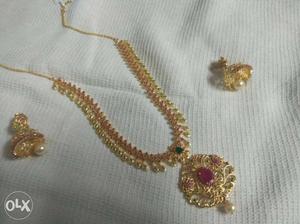 Haram with pink stones and bites