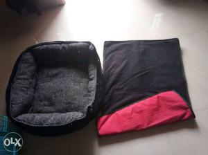 Large size pet bed and gud quality velvet sheet