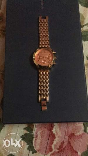 Micheal Kors Rose Gold 10a quality
