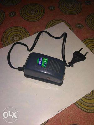 Mini Air pump,only one month used.