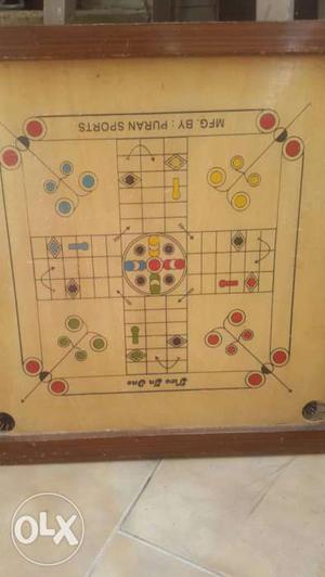 27 inch carrom board. in very good condition.