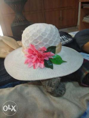 American flower hat