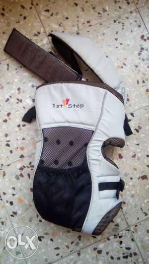 Baby's White And Black 1st Step Carrier