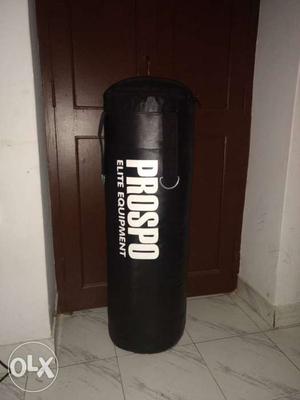Brand new large boxing bag (filled)with chain
