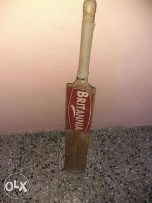 Brown Britania Cricket Paddle