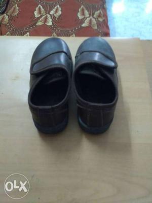 Brown school shoes for upto 4 year child