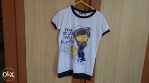 White And Yellow unused Crew-neck T-shirt for girls
