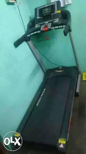 BH Fitness F2W treadmill with auto inclination
