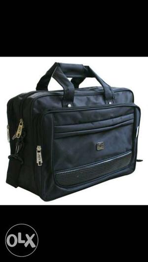 Good quality laptop bag at very reasonable price..