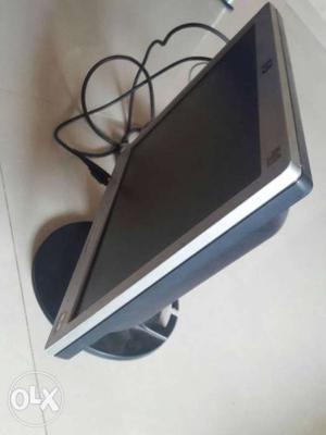 Hp monitor full hp display 1 yr used messege only