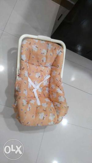 Infant Seat for upto 12 months