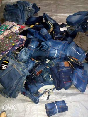 Kids jeans in wholesale. high quality brands ki