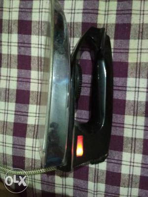 Murphy Clothes Iron in Good condition