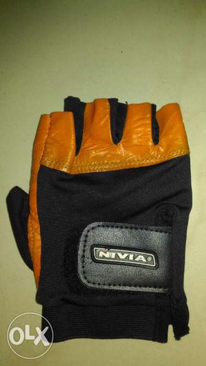 NIVIA Gym Gloves