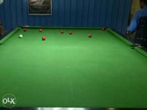 New brand snooker naggy table.with dom light.with