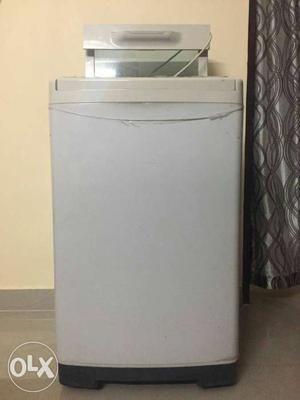 SamsungWhite Top Load Washer fully automatic