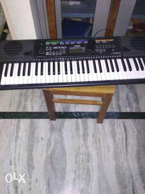 YAMAHA PSR E 253 in superb condition ready to bargain