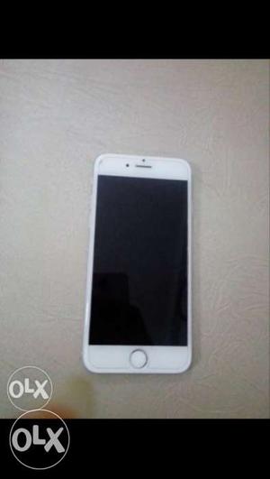 1 year old good condition iPhone 6 16gb and 64gb gold and