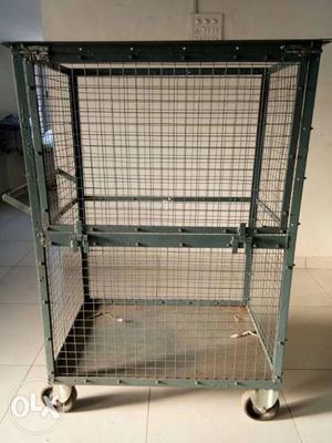Black Metal-framed Pet Crate