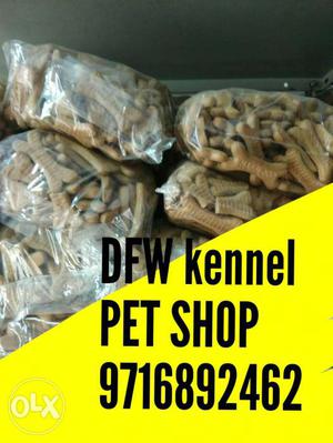 Food and accesories avilable for all types of pets