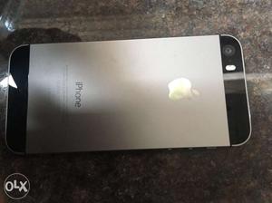 IPhone 5s 16gb Space colour With bill box Charger