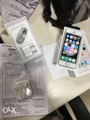 Iphone 5S 16gb silver warranty till march 
