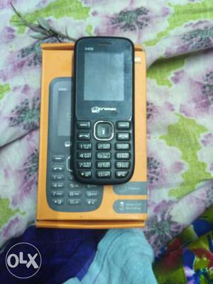 Micromax mobile with charger anyone need contact
