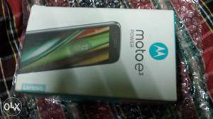 Moto E3 white colour 7month old in very good
