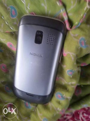 Nokia 302.with orignal battry 3g phone with wifi