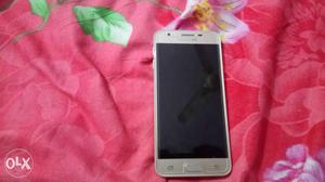 Only 1day old samsung j5prime in awesome