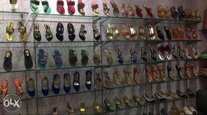 318 Pcs. Imported/ Indian sandals for full stock sale.