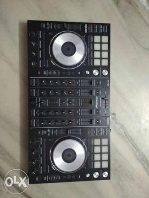 Pioneer ddj sx new condition sale just on /
