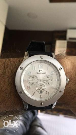 Round Silver-colored Chronograph Watch With Black Band