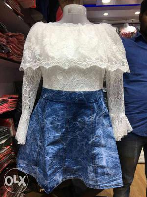 White And Blue Off-shoulder Long-sleeved Dress