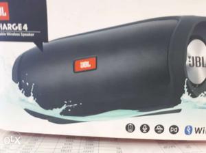 Black JBL Marge 4 Box