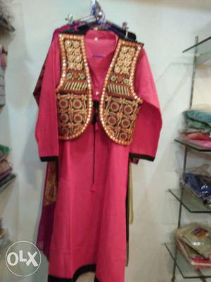 Brown And Pink Long-sleeved Robe
