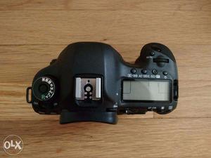 Canon eos mark 3 5d body camera
