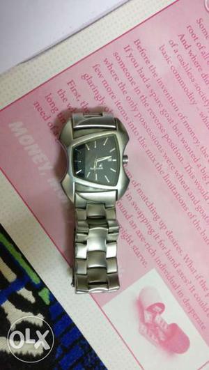 Fastrack brand one, good in condition selling