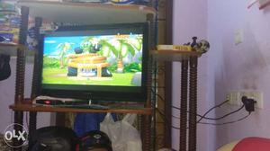 Panasonic LCD 32 Inch TV, Excellent condition,