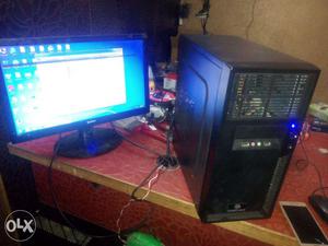 Quad Core CPU with 2gb ram, 320gb hdd, with 1 year wrnty,