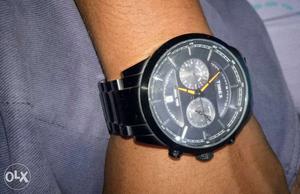Round Black Chronograph Timex TW000Y409 Watch